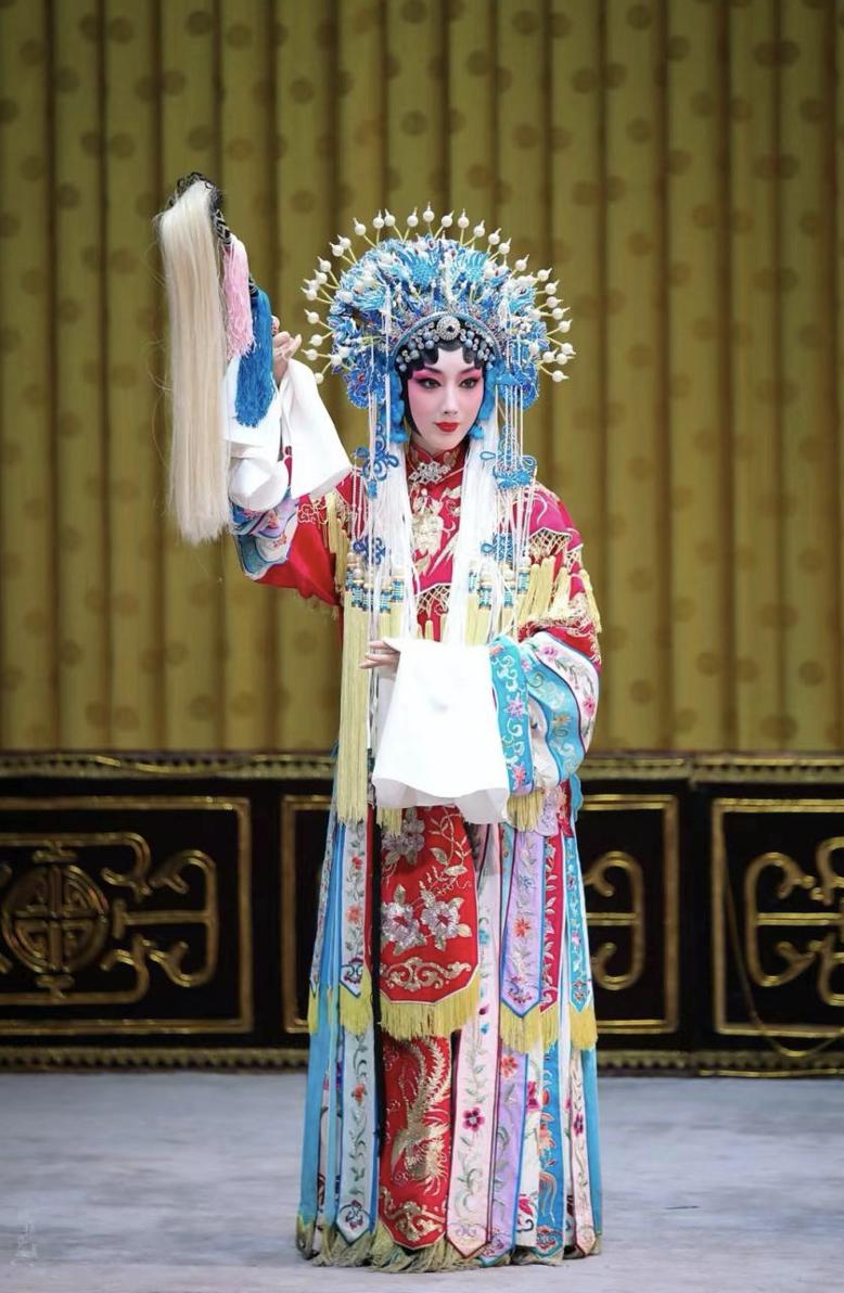 感召当下的好戏——全本《孝感天》