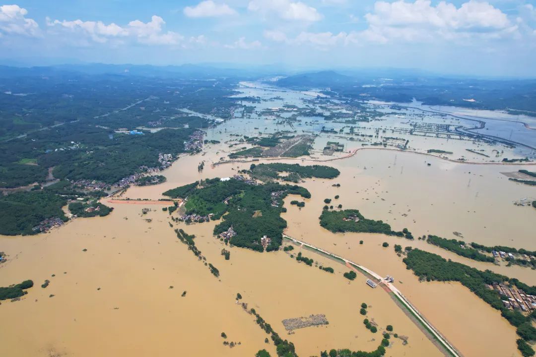 清远市江口洪水视频,清远市洪水最严重的一年