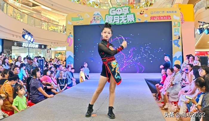 百名萌娃才艺大赛,六岁萌娃才艺展示萌翻全场