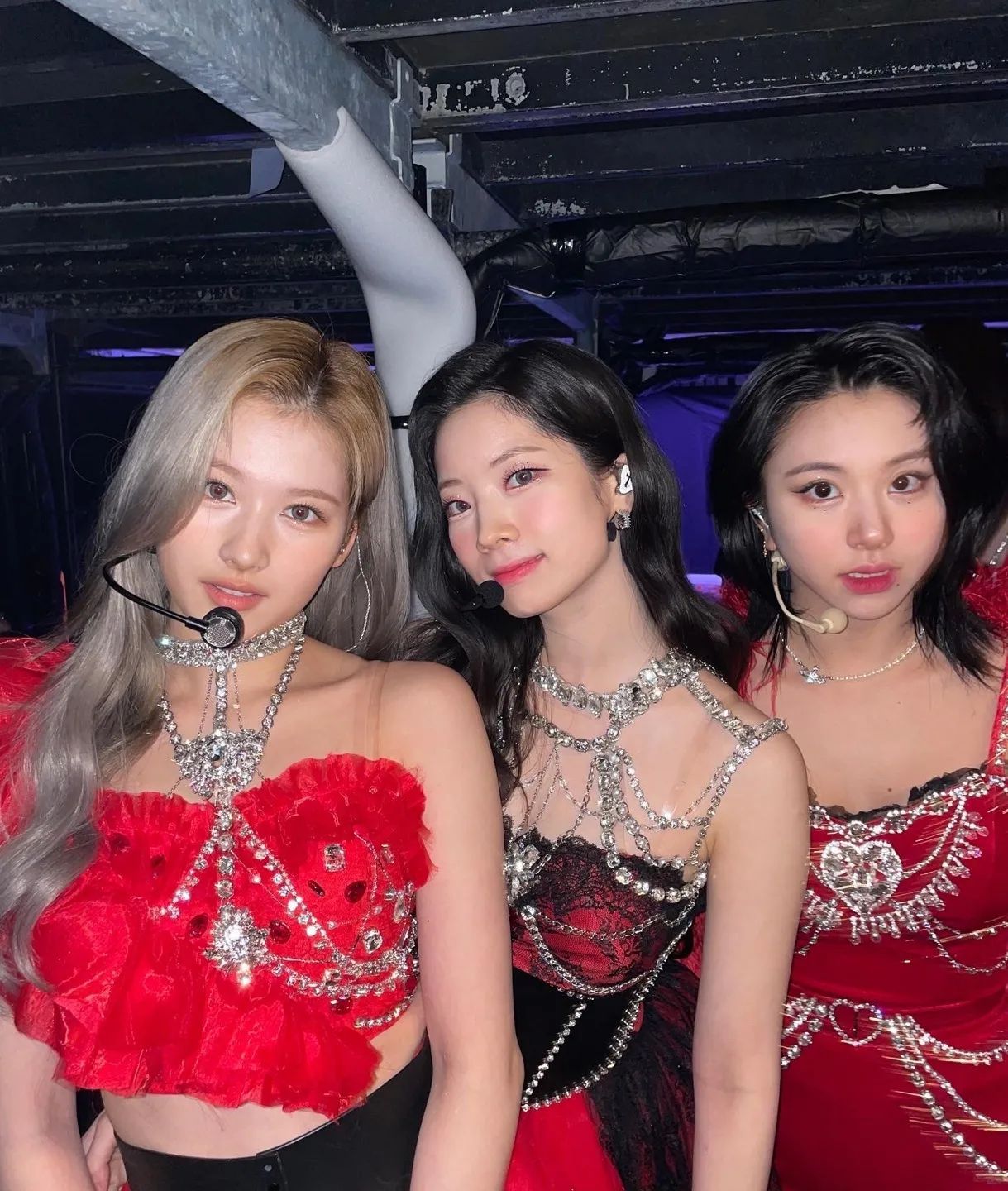 twice金多贤新造型,twice机场穿搭金多贤