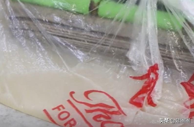 清洗又脏又硬的海绵拖把,海绵拖把脏了黑了怎么清洗