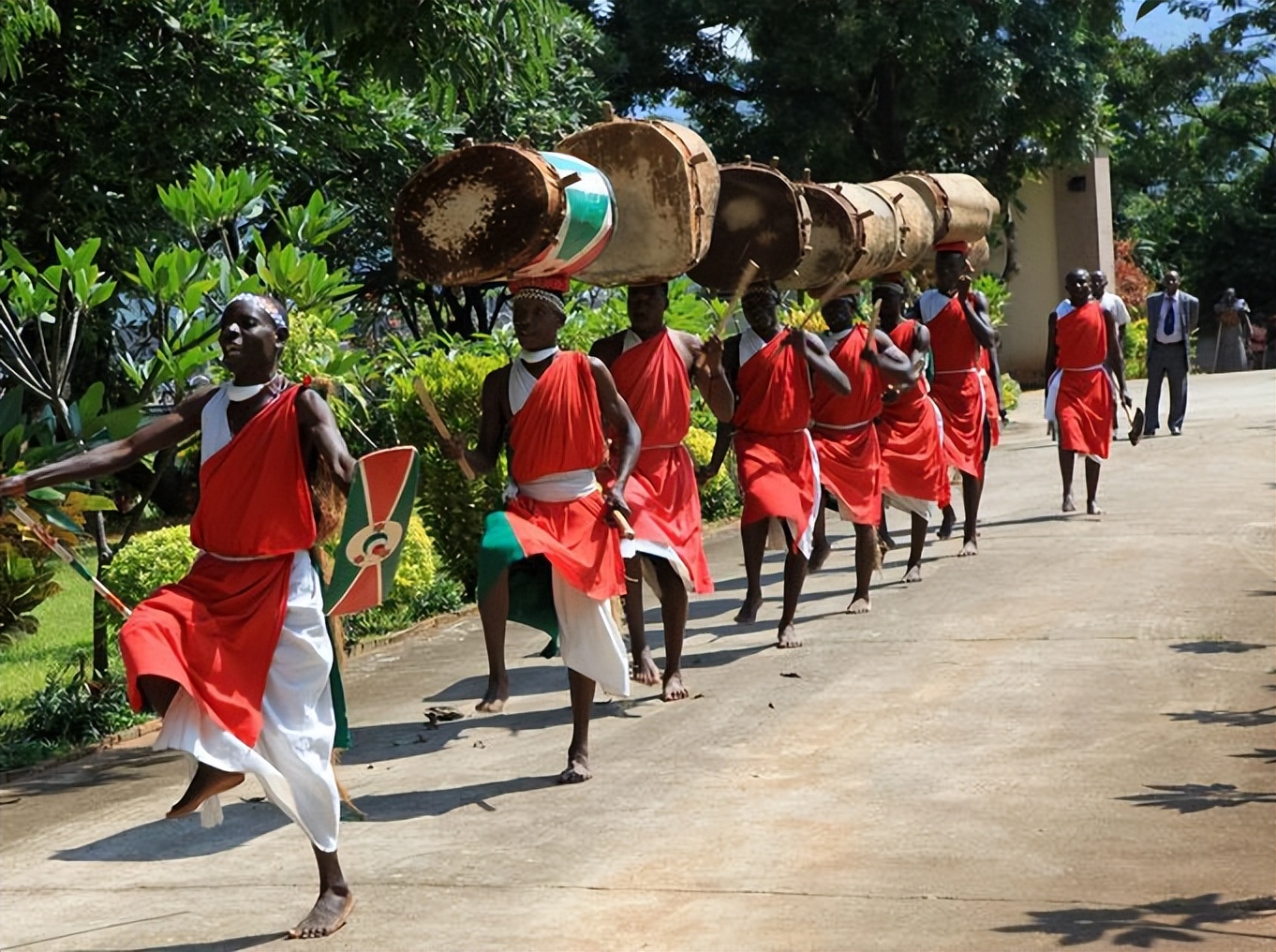 欧洲未侵略过中国的国家,全球有几个国家没被英国侵略