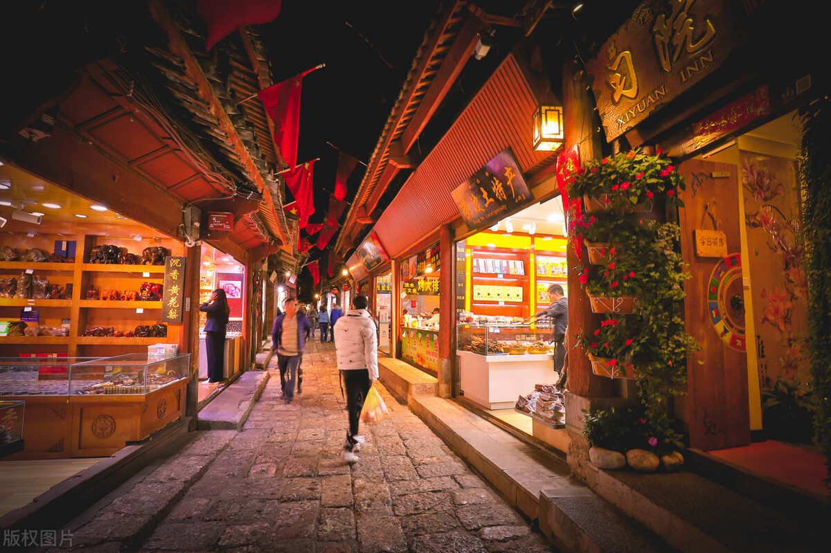 云南丽江有哪些古城景点图片大全,云南丽江泸沽湖简介