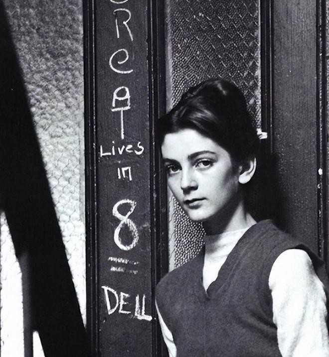 名模卡门20-80岁的成长历程,91岁超模卡门戴尔美了一辈子