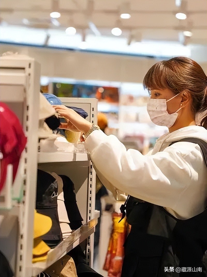 山南神力时代广场开业活动,神力时代广场商店