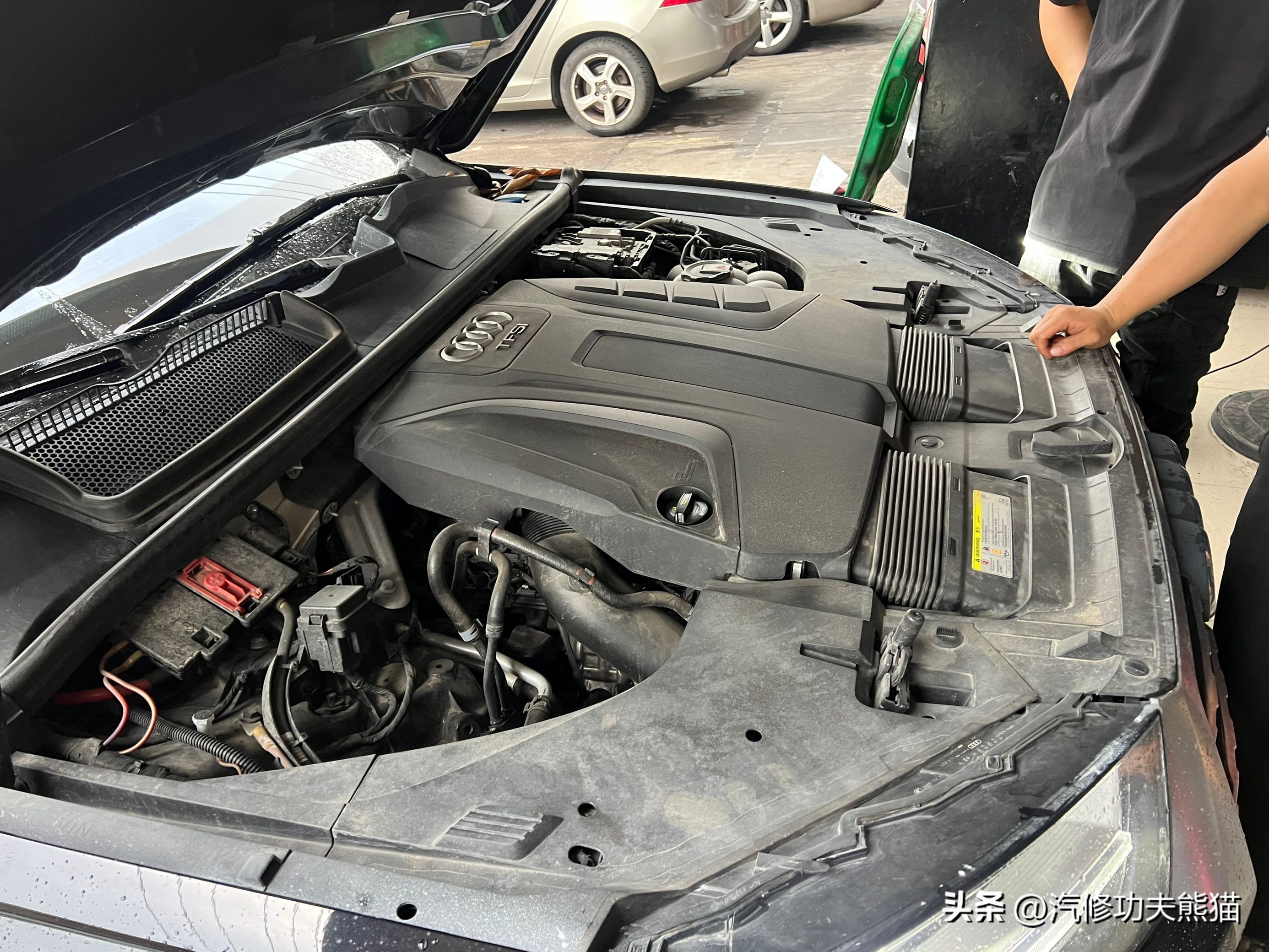 新款奥迪q72.0t保养,奥迪q7做大保养需要更换哪些