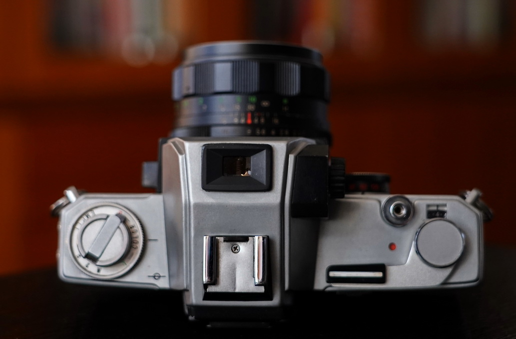 又有颜值又有性能的单反相机,十大性价比最高的单反相机