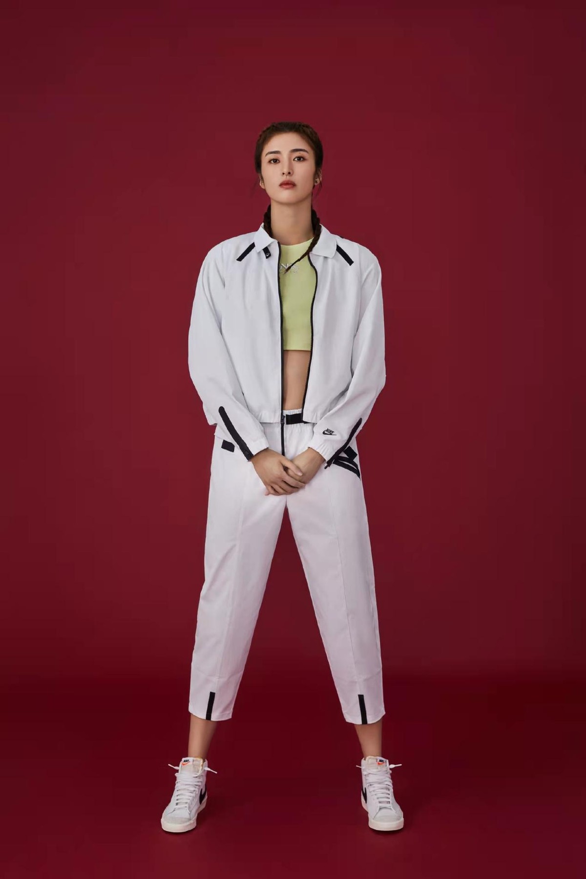 女足守门员赵丽娜腹肌,女足守门员赵丽娜照片写真