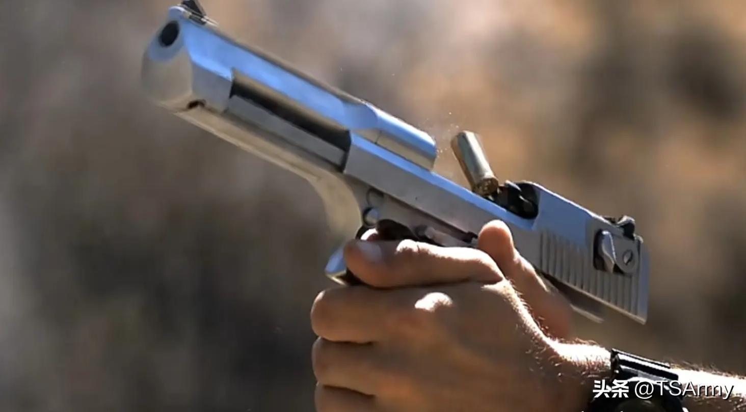 容弹量最大的沙漠之鹰手枪,大威力顶级手枪沙漠之鹰