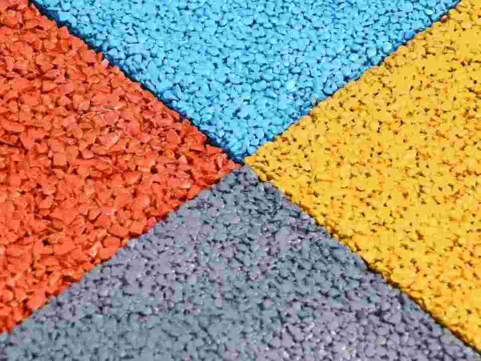 陕西彩色混凝土透水路面,西安广场彩色透水混凝土施工