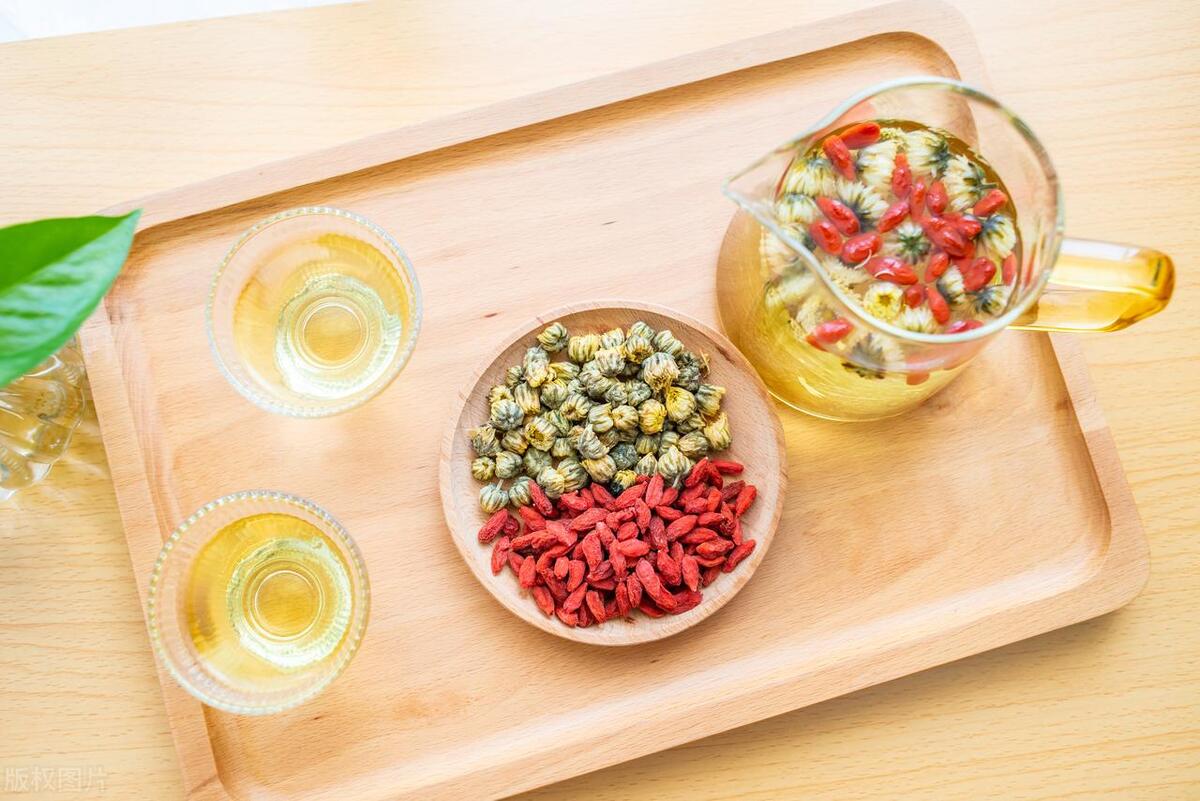 美文，温茶等花开，执念于绽放一片色彩