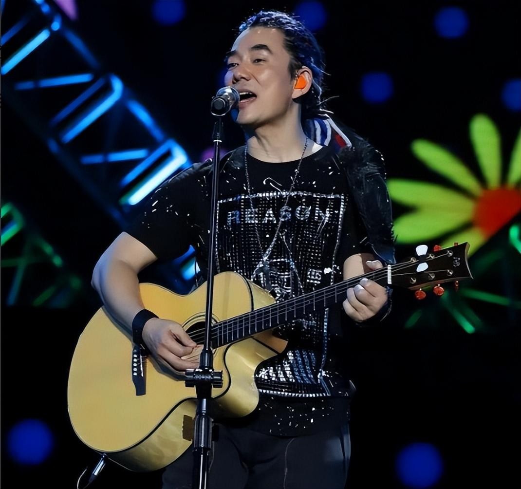 任贤齐57岁不显老,任贤齐56岁