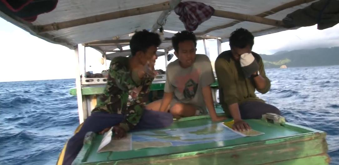 渔民捕获虎鲨,真实渔民钓到的虎鲨