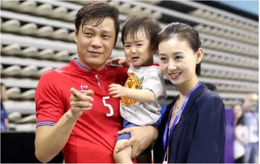 范志毅巩汉林,巩汉林怒斥足球队事件