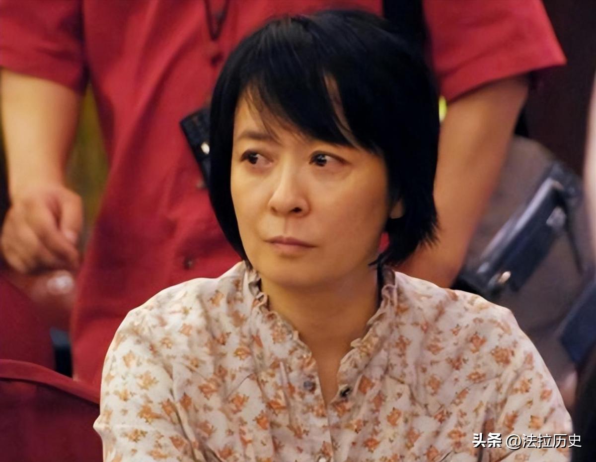 宋佳三段感情生活,41岁宋佳与大7岁绯闻男友