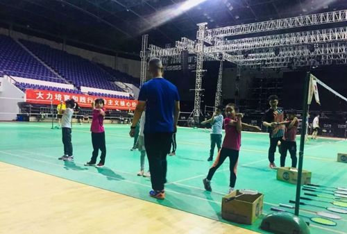 圆梦中考作文,圆梦志愿者阳春