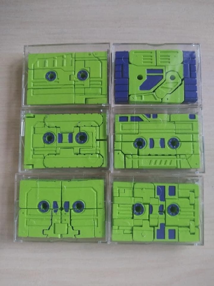 变形金刚大力神封面,变形金刚磁带合体