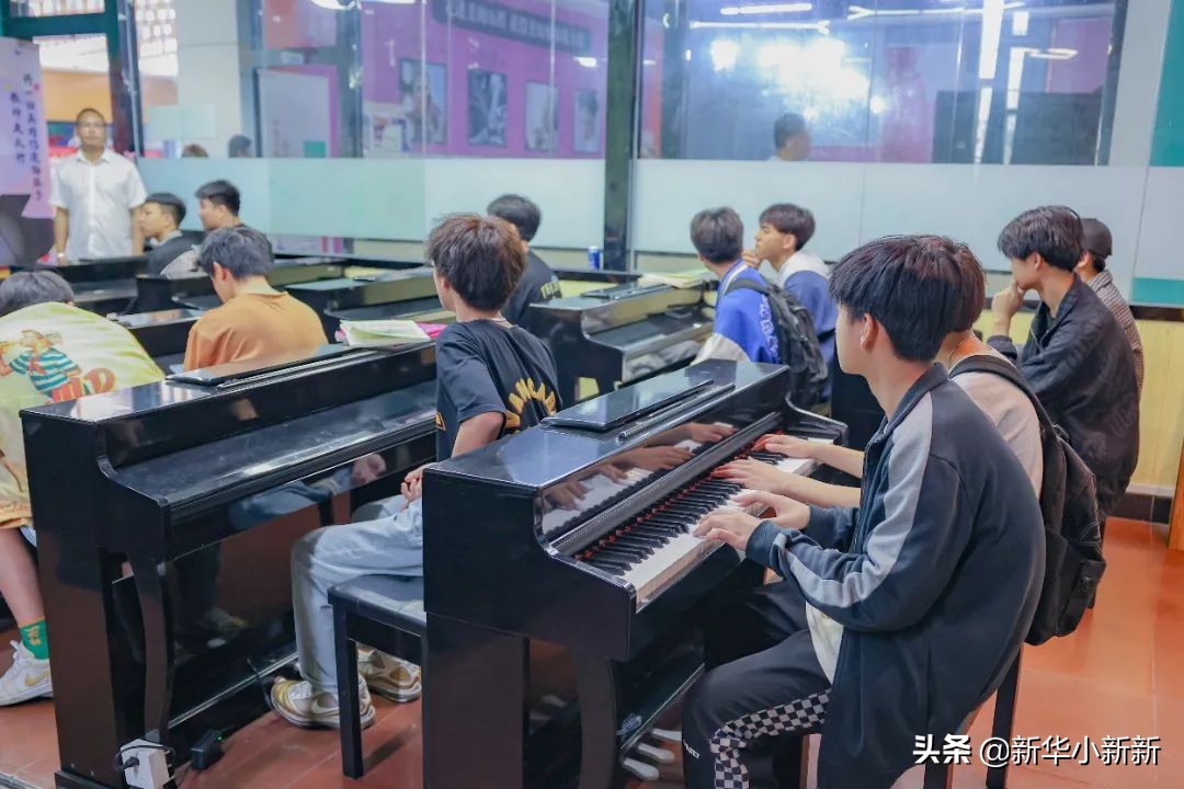 长沙新华火热招生中,长沙新华学院招生电话