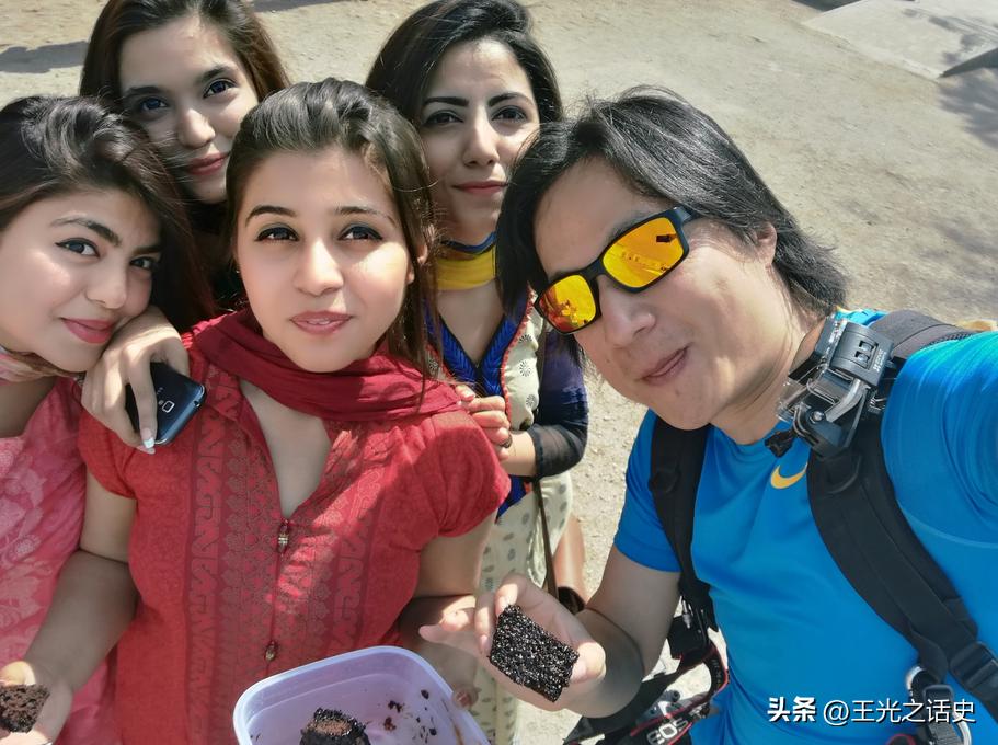 巴铁是巴基斯坦还是巴勒斯坦,巴基斯坦和巴铁是一个地方吗