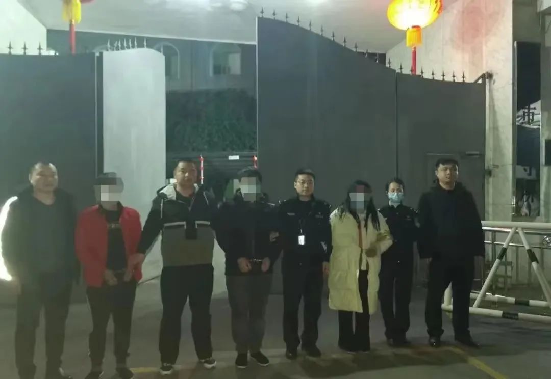 315央视打假直播间,打假依旧直播