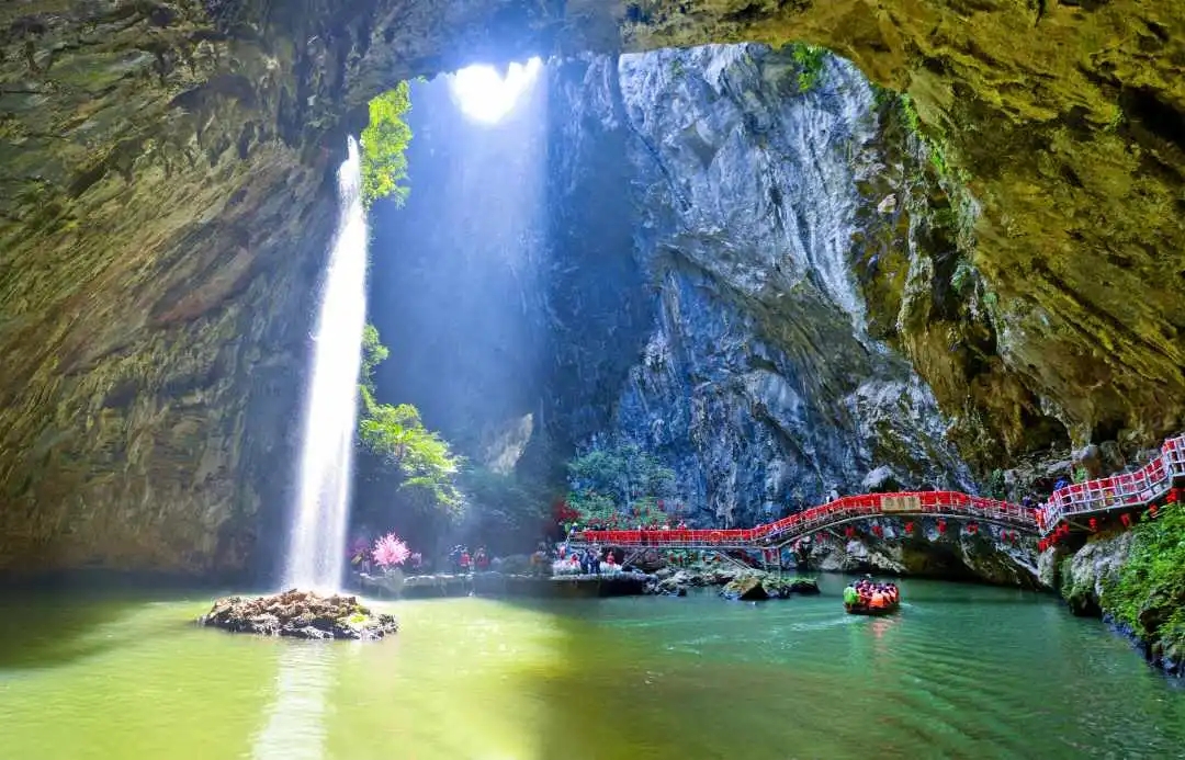 清远英德峰林晓镇精品露营地,清远英德湖畔野奢露营