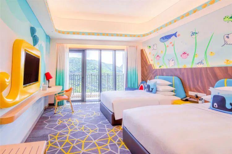 珠海长隆飞船酒店！海洋王国无限畅玩+畅游28楼绝美无边际泳池