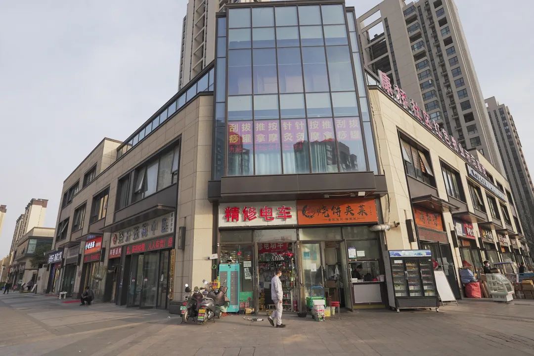 郑州滨河国际新城绿城明月怎么样,郑州滨河国际新城2022年的样子