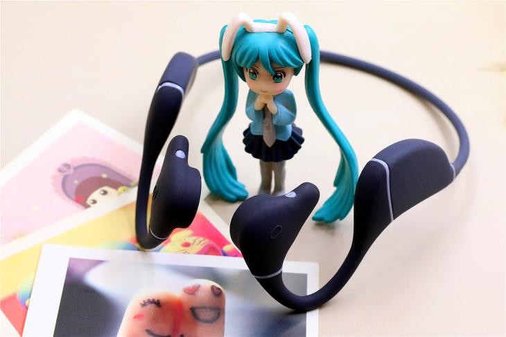 长期戴耳塞式耳机耳朵不舒服,戴耳机开始降噪耳朵不舒服