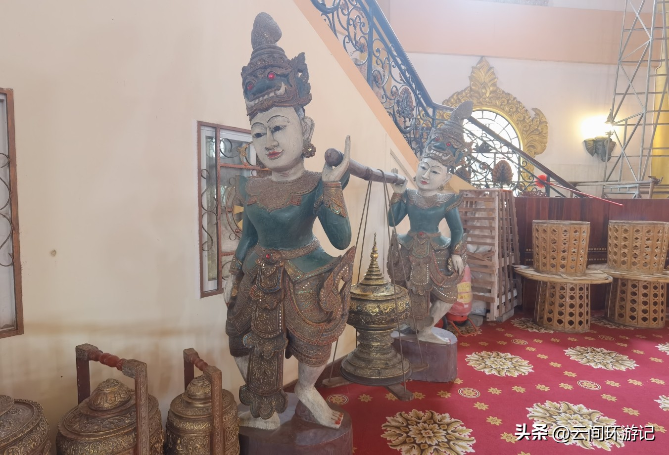 缇庝附寰峰畯娴极涔嬫梾,婕父寰峰畯