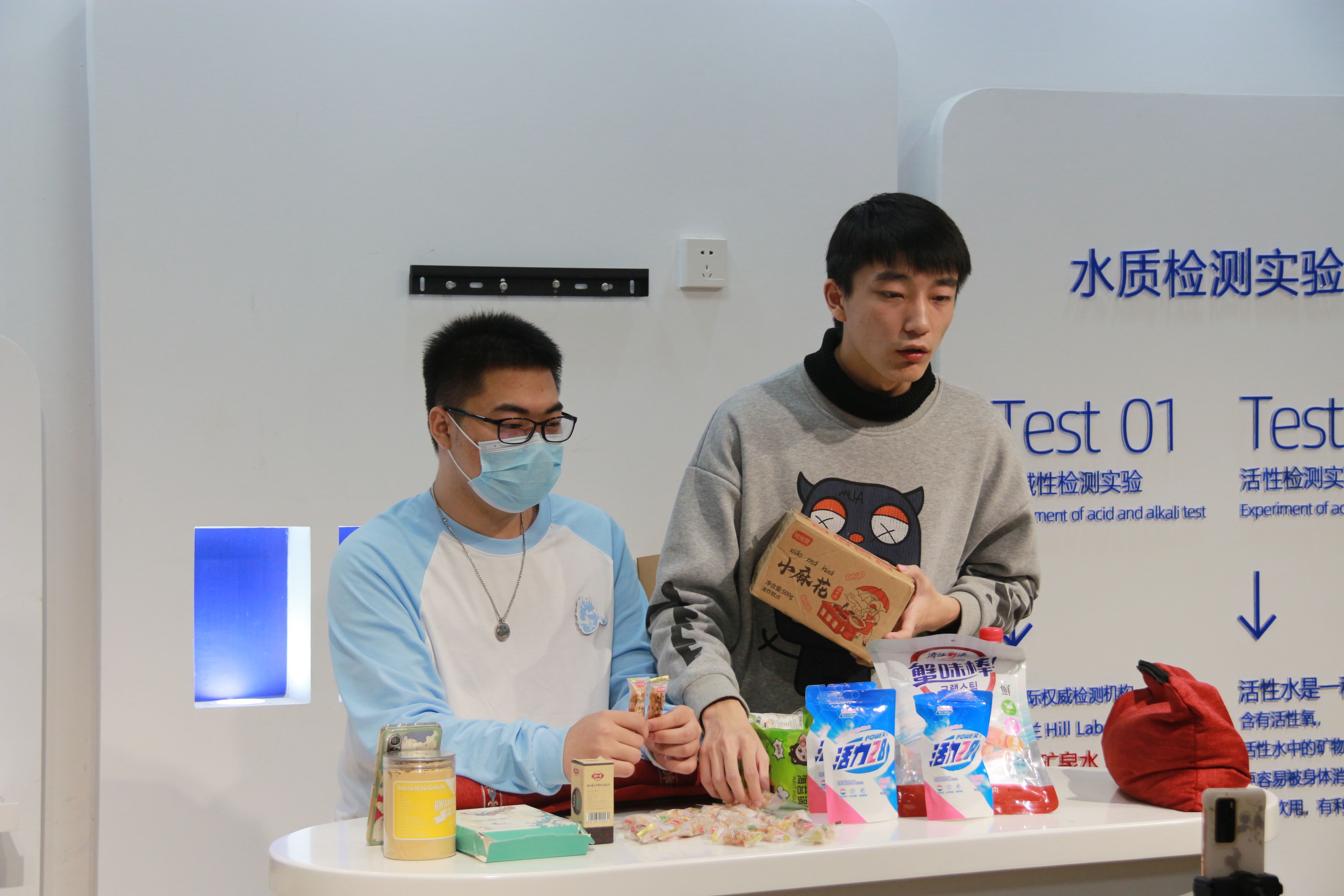 课堂变“卖场”武汉一大学电子商务专业课程实战化