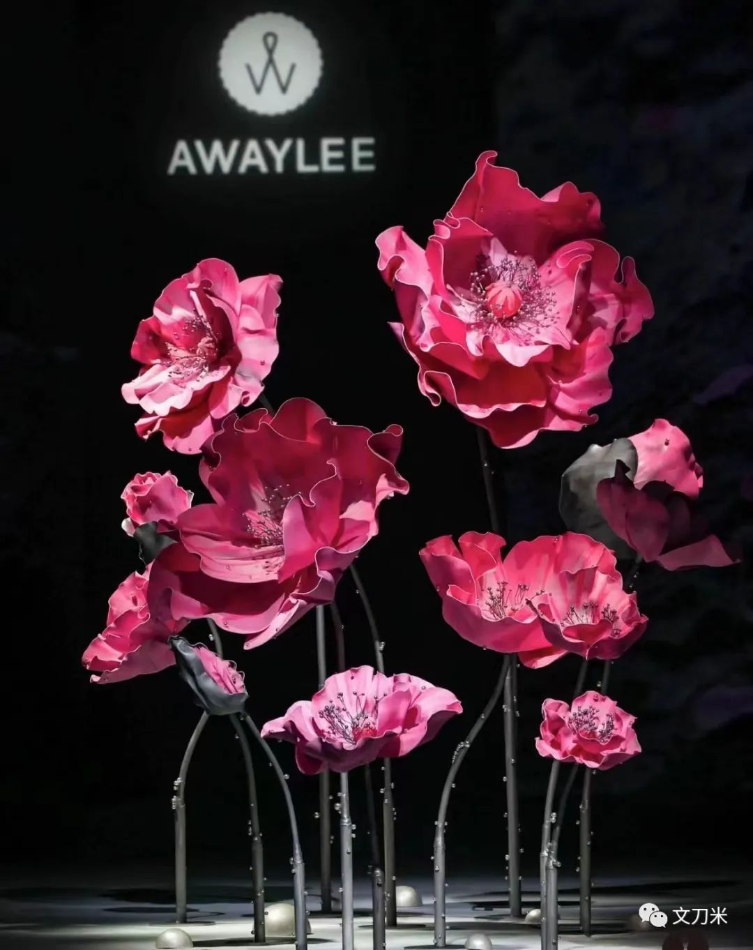 34岁转行即火|大品牌、明星争相找这位新手做花