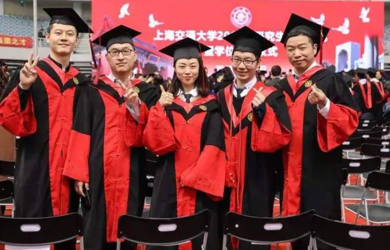 直博生和硕博连读的优缺点,直博和硕博连读哪个难