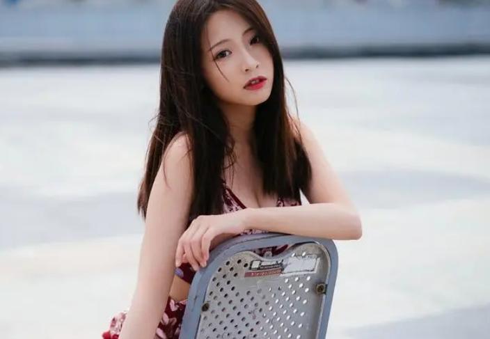 外阴有一根白毛是怎么回事,外阴有根白毛是怎么回事