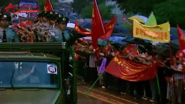 回顾香港回归经典瞬间,重温香港回归的历史时刻场面