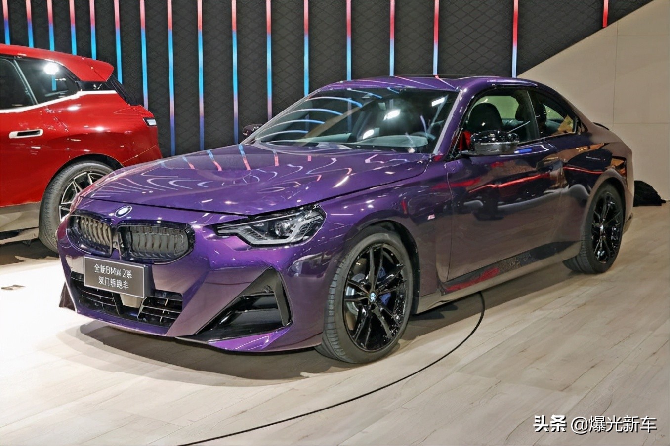 2022宝马2系两门轿跑车,2022款宝马2系225i曜夜版