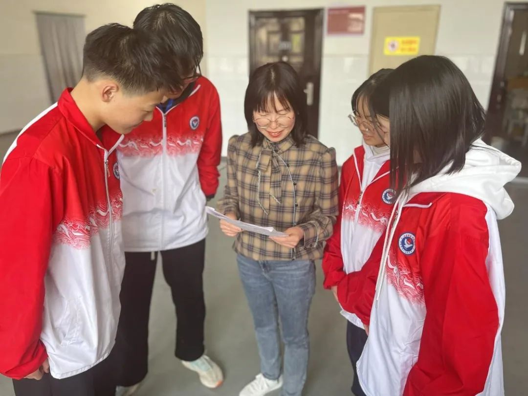 聚光成芒，集火成炬​——汝阳一高高一数学组展示