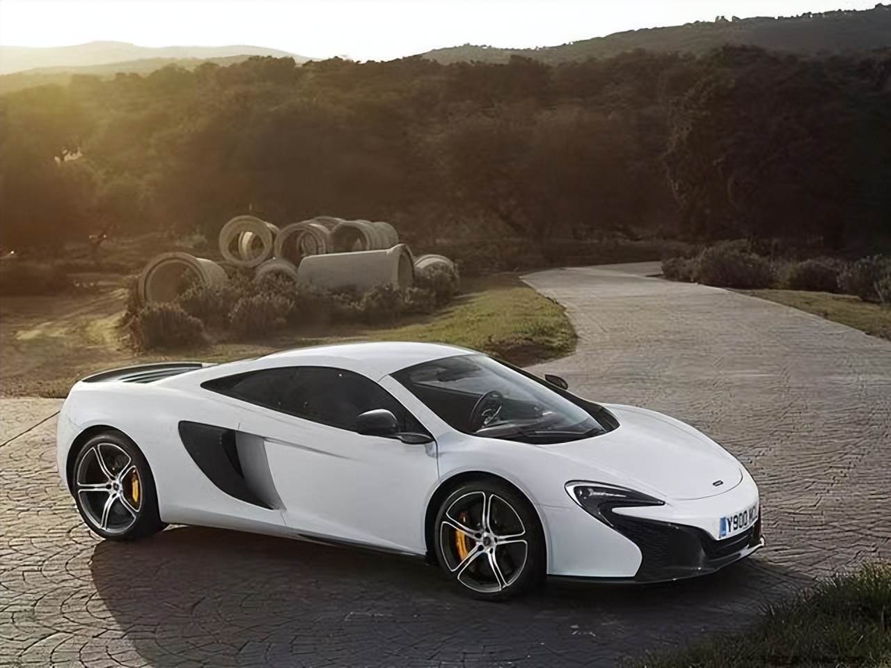 顶级豪车排名前十的是什么品牌,大牌子豪车都有什么车型