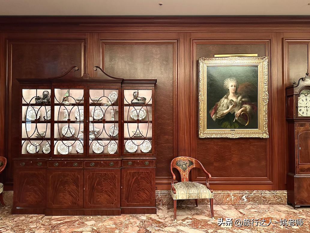 日本丽思卡尔顿酒店阴雨天高级感,大阪奢华酒店