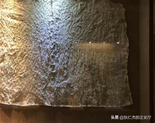 英国殖民时期女人,英国女性各时代穿着