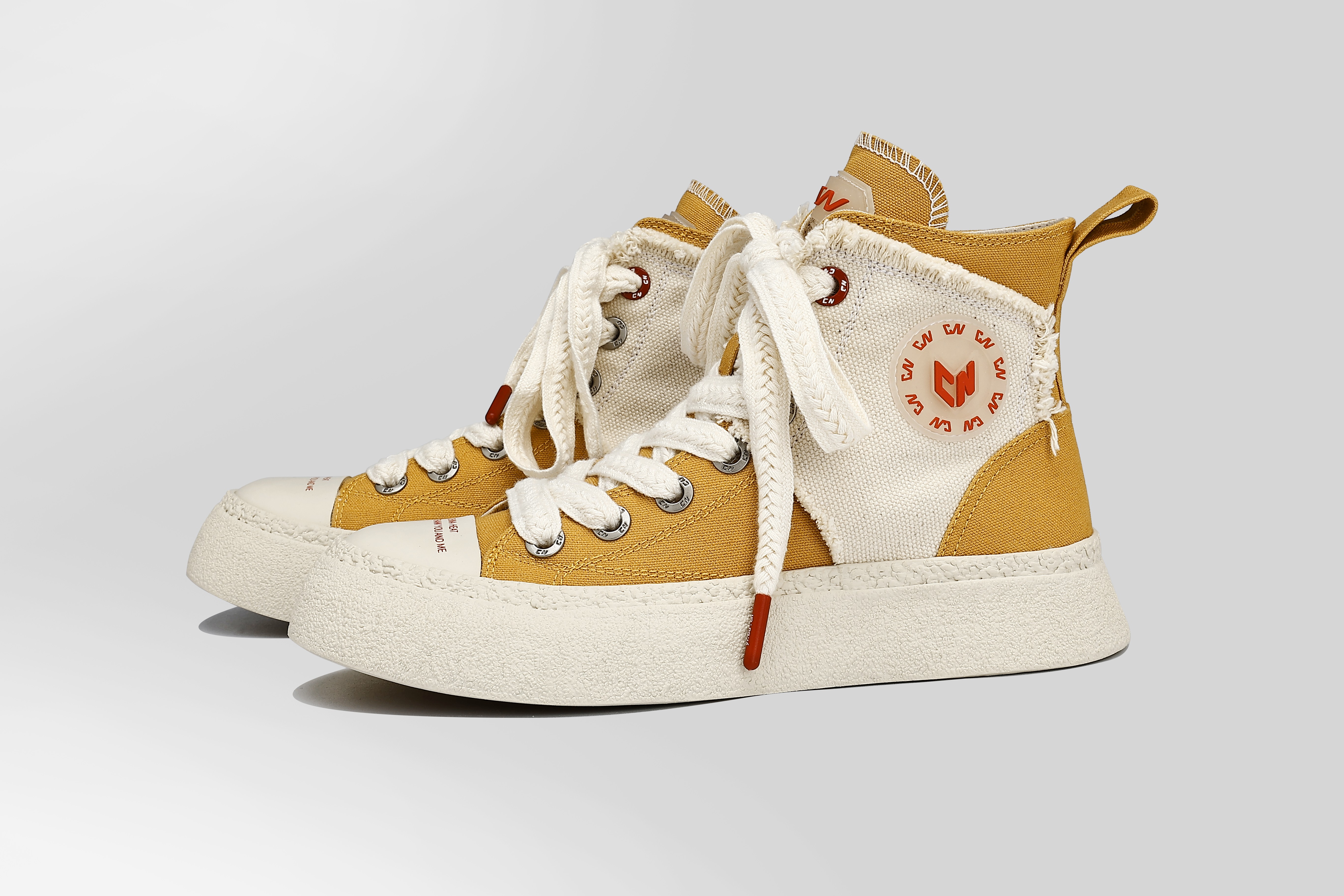 买CN品牌和匡威只会买经典款，真的很傻！这几款不会还没看过吧？