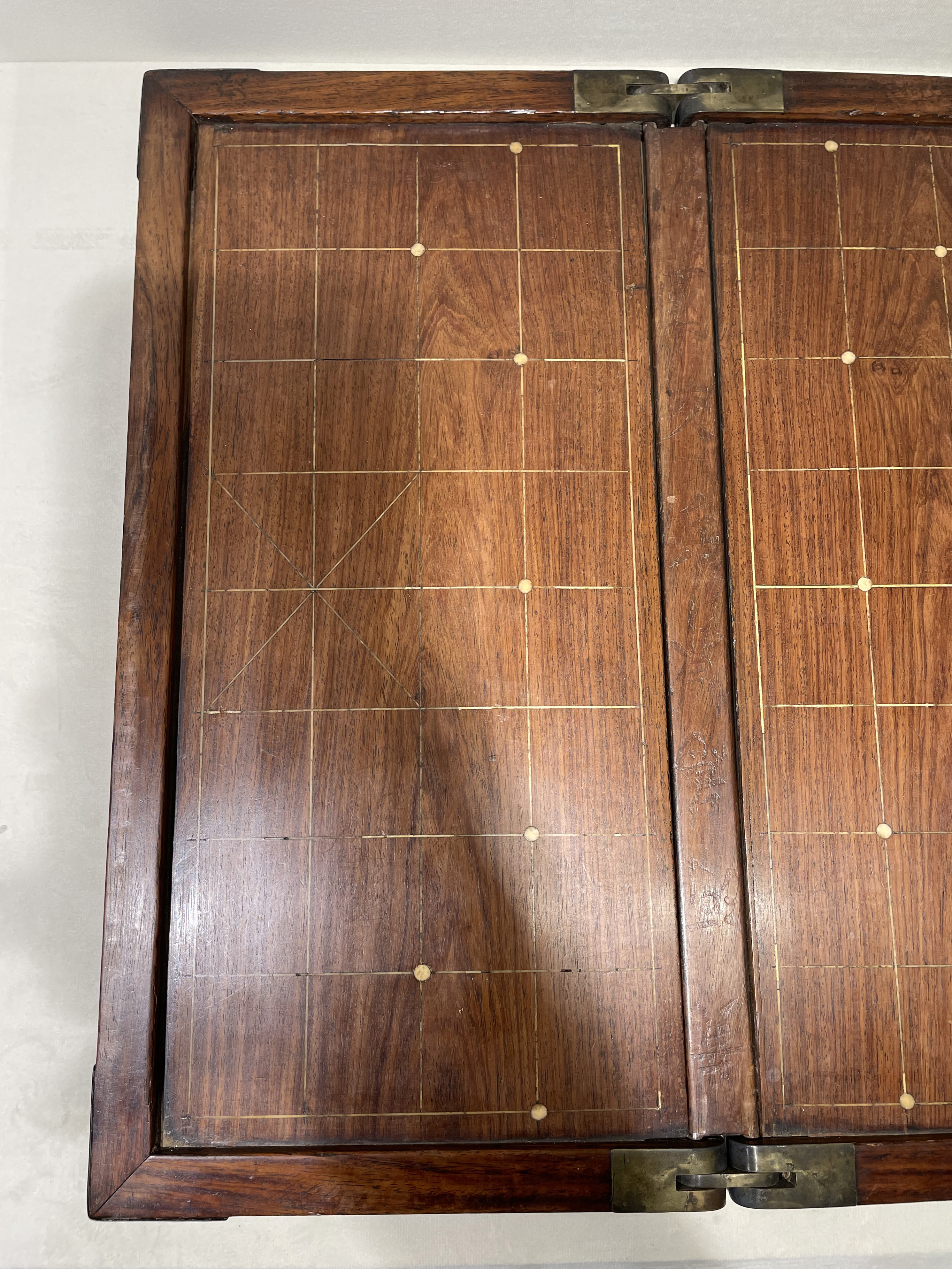 2024年黄花梨棋盘拍卖价格,黄花梨老盘子拍卖价格