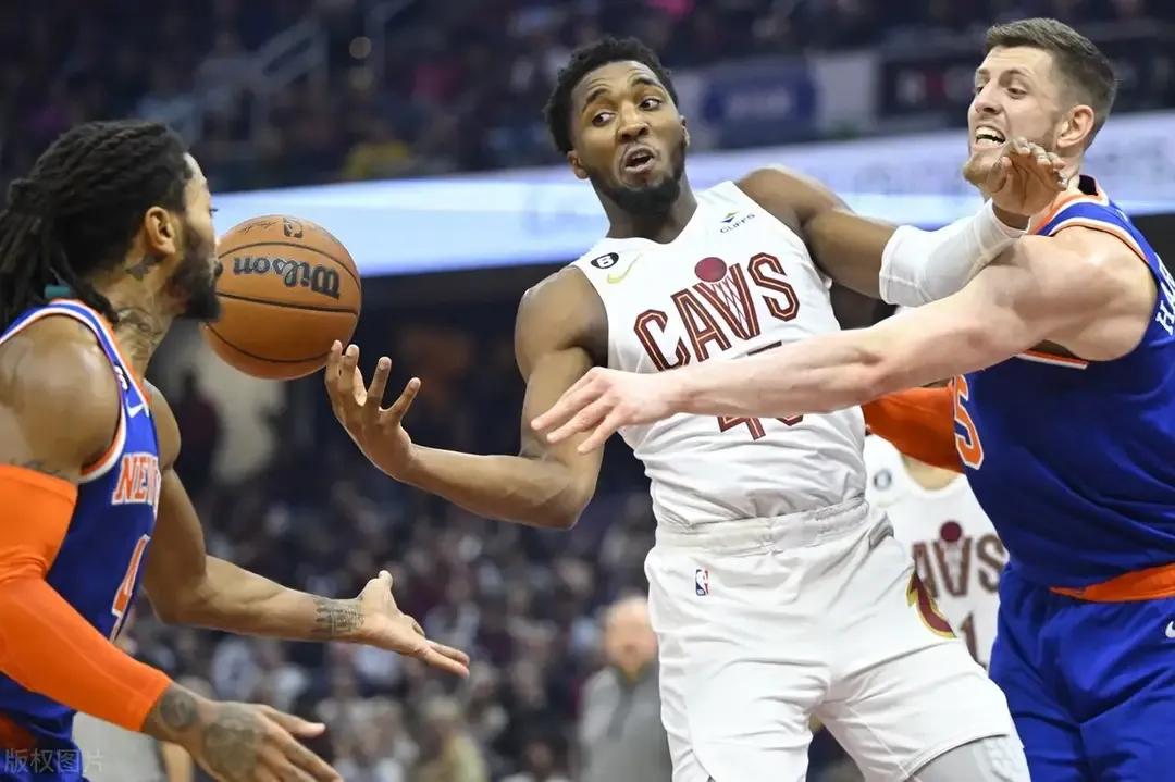 新赛季百大球星前五,篮网三巨头首秀打骑士回顾