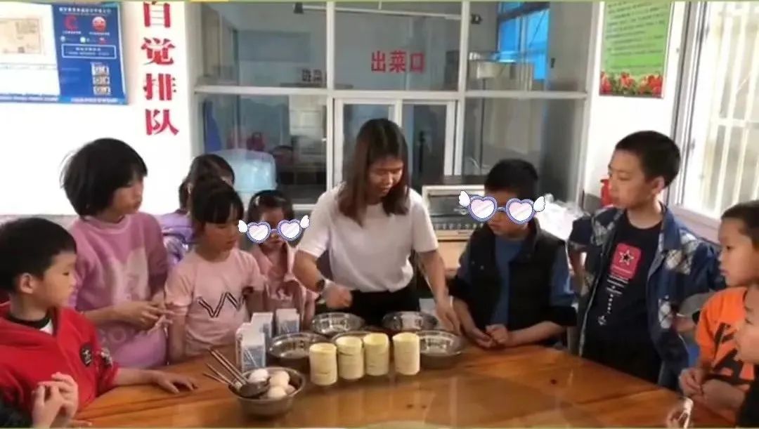 哈德教育|德爱公益俱乐部，用美食温暖孩子的心灵