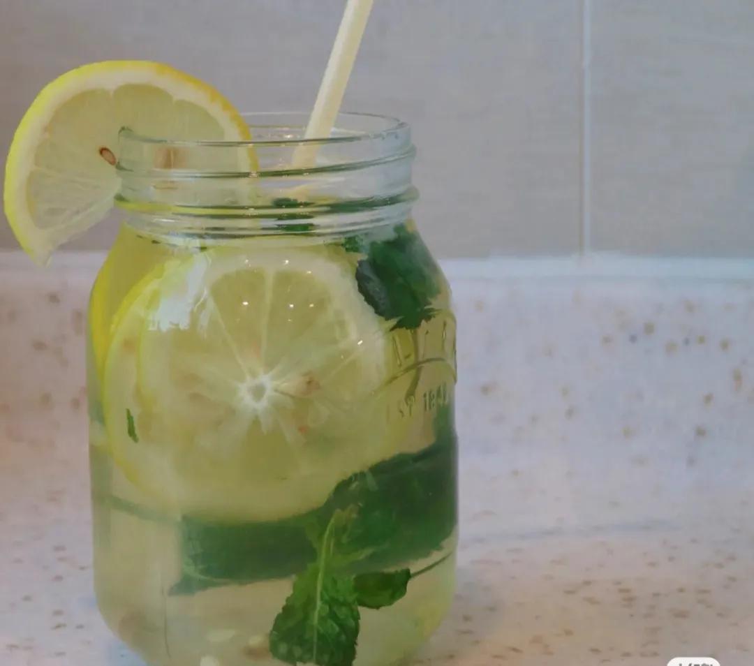 食用薄荷哪种最清凉,薄荷夏季必备的清凉佳品
