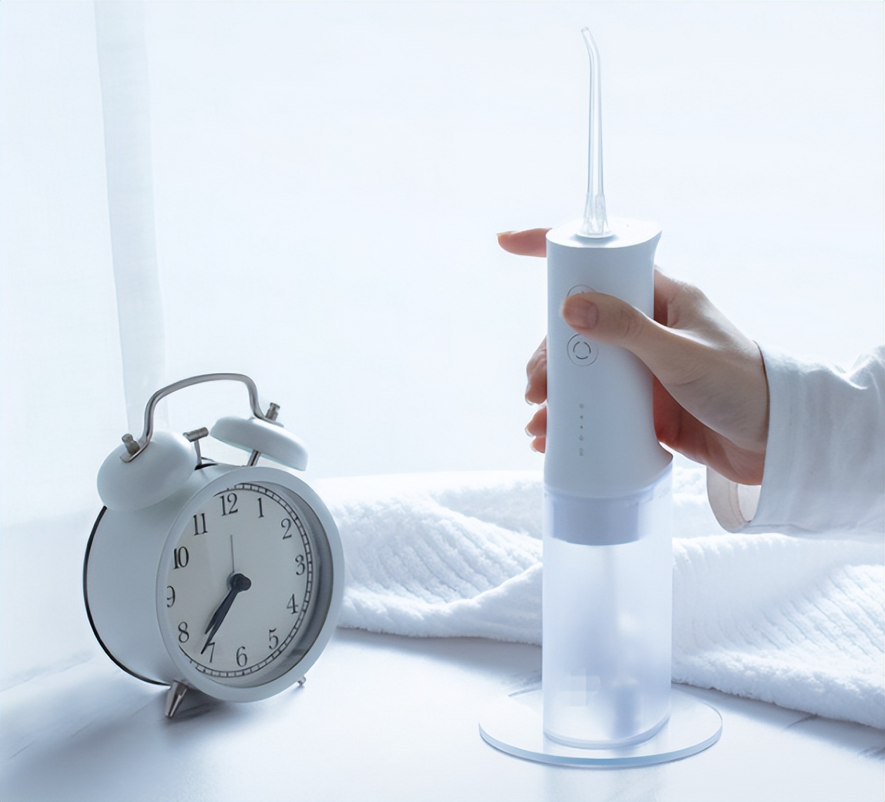 牙齿松动适合用冲牙器吗,冲牙器适合牙齿已经松动的人吗