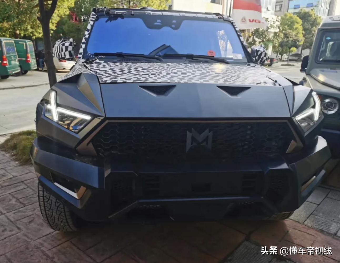 东风猛士suv全部车型,东风新猛士豪华电动越野亮相