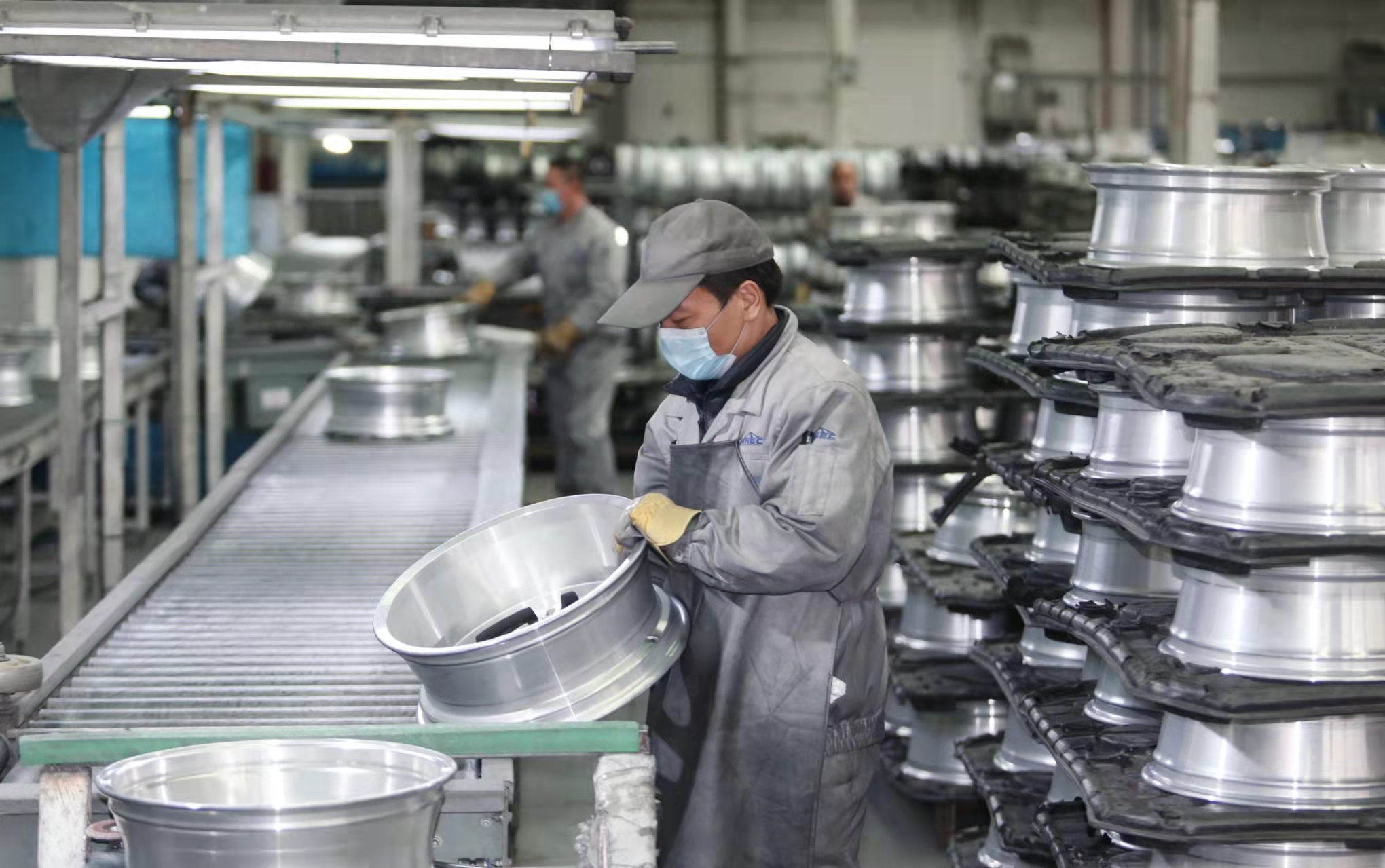 福特轮毂是哪家代工,福特汽车用的哪些品牌的轮胎