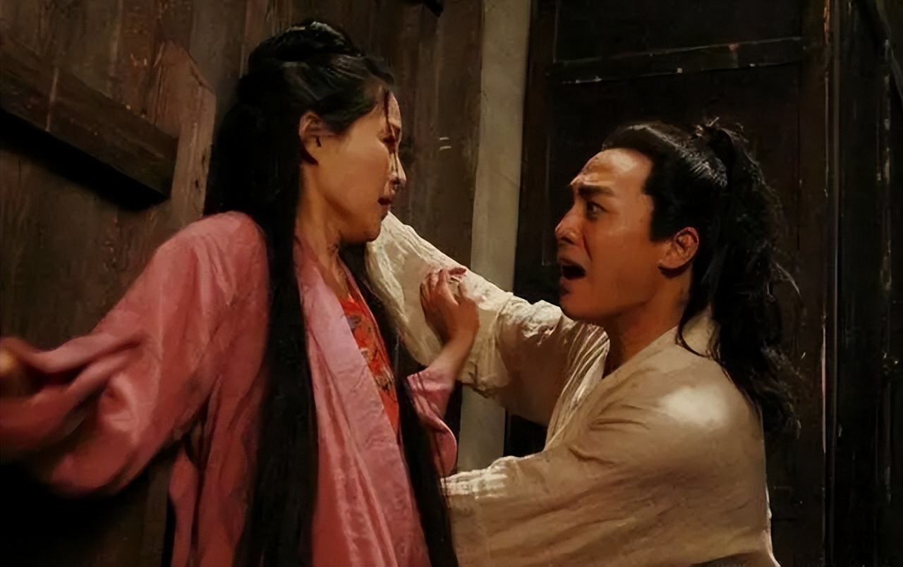 《*瓶金**梅》：*欲情**描写中的人性反思和社会批判