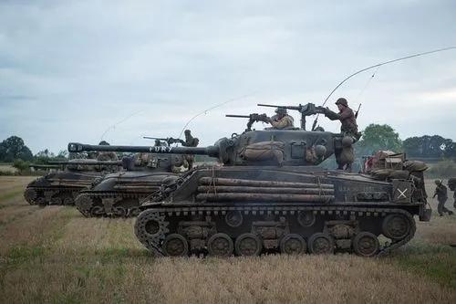 战争电影狂怒海报,战争电影狂怒