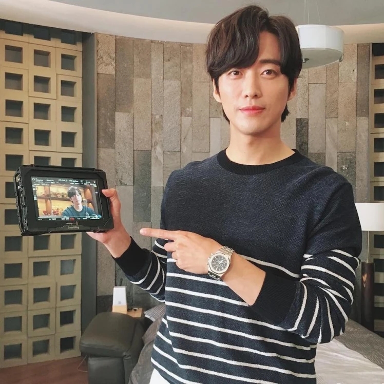 南宫珉大叔形象,韩剧大叔级男神